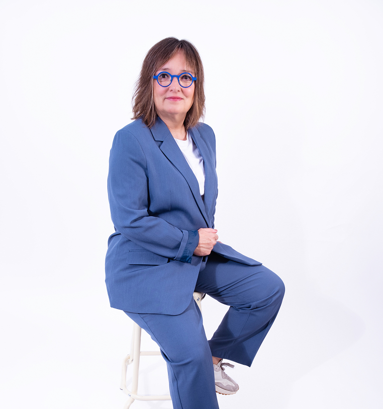 BOOK_CLAUDIA-3 1